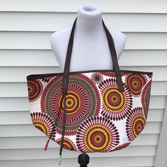 Neiman Marcus amazing large tote new with out tag - Picture 2 of 7